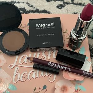 Brand new makeup bundle